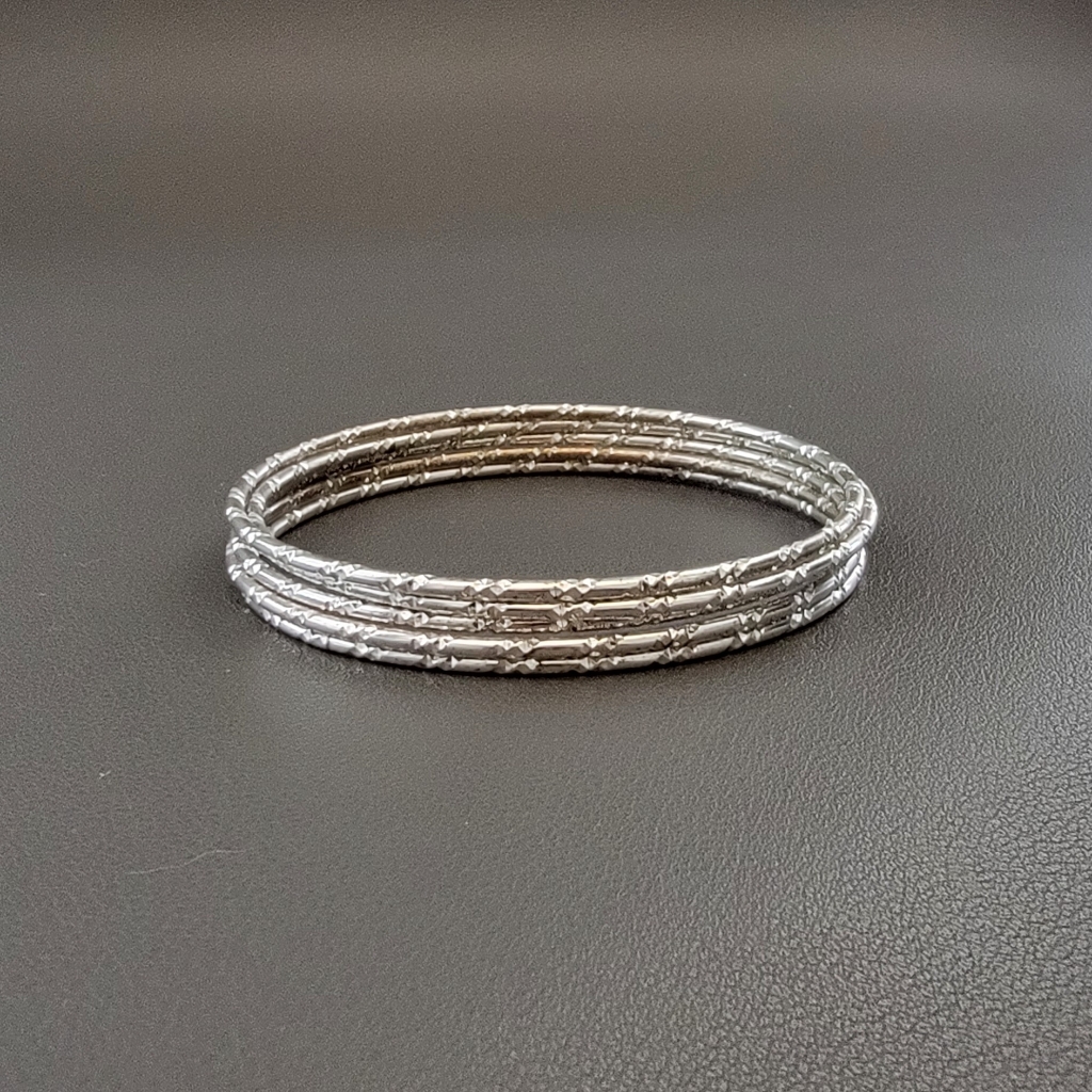 Diamond Cut Stackable Bangle Bracelet